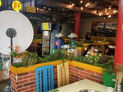 -钢管厂五区小郡肝串串香(滨江店)