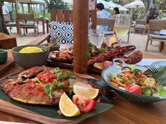 -三亚艾迪逊酒店·海滩烧烤 BARBACOA·现场乐队·浪漫晚餐·烧烤海鲜