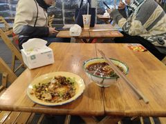 大堂-拈签一笑黄牛肉辣卤串串
