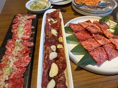 -炼火烤肉店