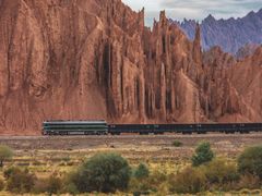 -天山神秘大峡谷