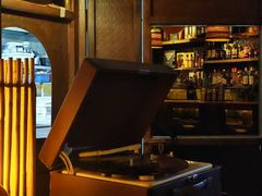 -城墙外BAR