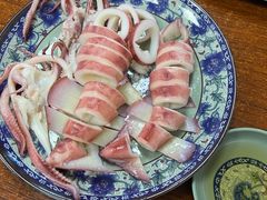 清蒸整鱿鱼-福州人铭小吃