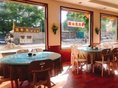-天天向上素食餐厅(五台山店)
