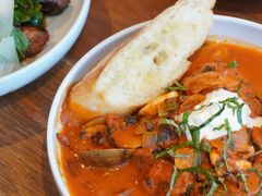 -ROAST coffee & eatery