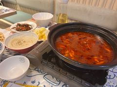 -松哥油焖大虾.小龙虾.黑鸭煲(海岸城店)
