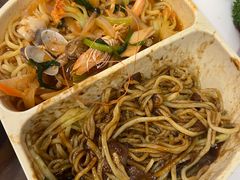 -贵宾庄炸酱面·韩式料理(高区店)
