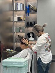 -A&L salon