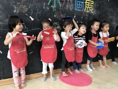 -美吉姆国际儿童发展中心(红谷滩绿地缤纷城中心)