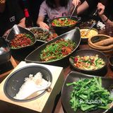 深圳最文艺的湘菜馆！和王家卫一起吃臭豆腐[吐]