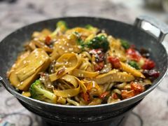 -天天向上素食餐厅(五台山店)