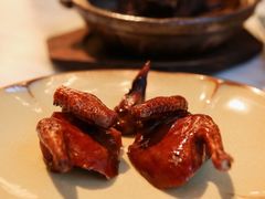 脆皮妙龄鸽-新荣记(新源南路店)