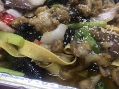 -渝胖子老城区炭火蛙锅(临城店)