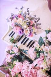 -汕尾陆丰婚庆婚礼司仪主持洪立策划公司(东海店)