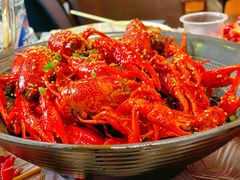 -肥肥虾庄·金牌油焖大虾(汉口城市广场店)