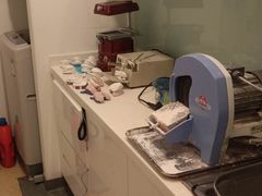 -瑞尔齿科(上海长风大悦城店)