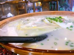 鱼头汤-唐门江湖菜(龙石路店)