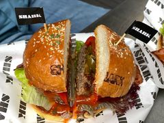 愤怒的公牛-shark burger·鲨鱼汉堡(交子大道店)