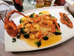 -御花园·粤菜·海鲜火锅(中山公园店)