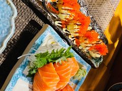 挪威三文鱼-半藏居酒屋(香港花园店)