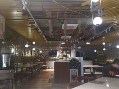 大堂-潮點烧腊茶餐厅(大学城店)