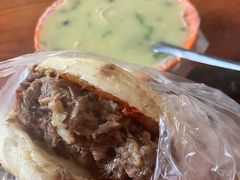 -老西关黄老太牛肉烧饼