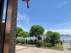 -鹰龙海畔度假酒店(咸祥店)