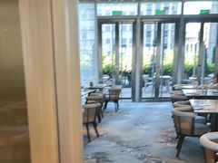 -上海前滩香格里拉大酒店