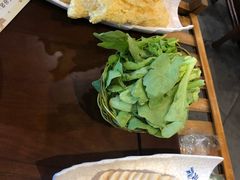 -亿诣蝎府炸酱面羊蝎子火锅(酷车小镇店)