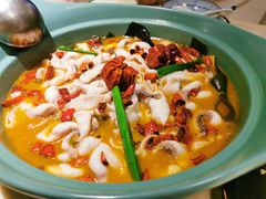 老坛酸菜鱼-周渝食惦·酸菜鱼精致川菜(横岗店)