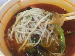-蒙小妹骨汤饭.米线(新光路店)