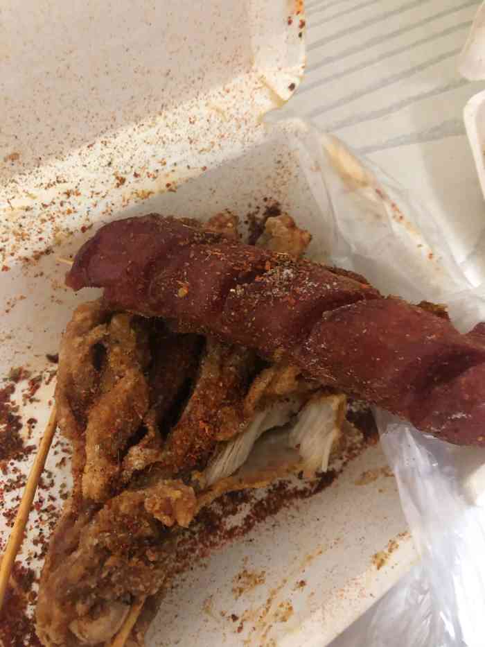 彭浦一炸(水产西路店)-"不健康的油炸串串真好吃,配上肥宅快乐水,.