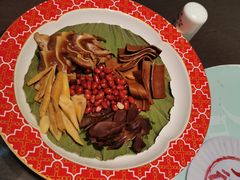 -香山湖家家宴(中山陵店)