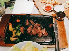 -必胜客(漕宝路店)