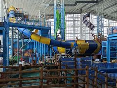 -四季贵州·山地温泉水世界