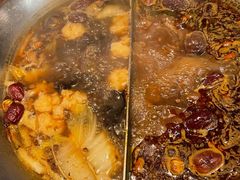 台式麻辣锅-湊湊火锅·茶憩(杭州湖滨银泰in77店)