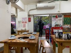 大堂-威邵鸡煲(西华路总店)