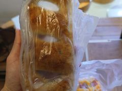 -Dough&Joe团憩(瑞虹天地月亮湾店)