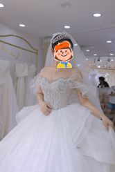 -台湾蔡美月婚纱租赁