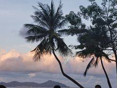 -JW万豪厨房餐厅·滨海草坪烧烤·海鲜·海景(三亚绿发山海天JW万豪酒店)