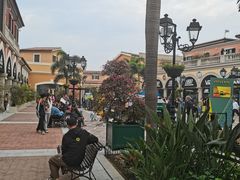 -佛罗伦萨小镇广佛名品奥特莱斯(疏港路店)