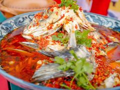 -忆江南·临江鱼馆