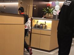 -海底捞火锅(凯德广场店)