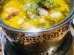 -吴越荣记苏州菜·松鼠桂鱼100%活鱼现做(斜塘老街店)