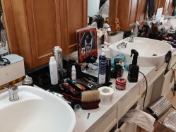 -韦恩先生Barbershop英式男士理发馆