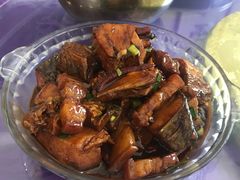 咸鱼烧肉-秋香鱼馆(世凹桃园店)