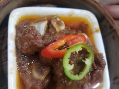 黑椒牛仔骨-老周记茶点