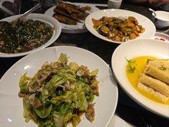 -瓦国小镇·果木烤鸭·融合菜(西口店)