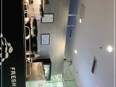 -瑞幸咖啡(东海中心店)