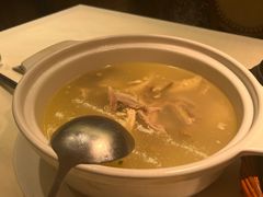 竹荪老鸡汤-海逸餐厅·象山海鲜